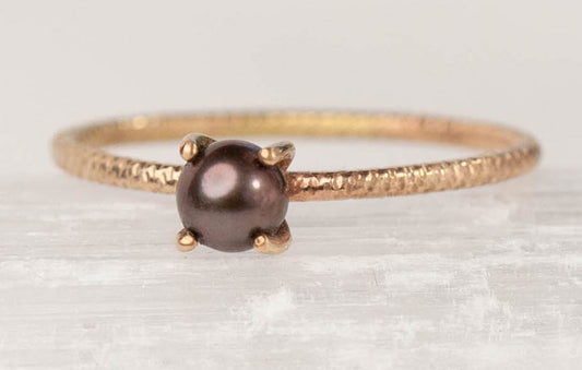 Peacock Pearl Faceted Band Ring