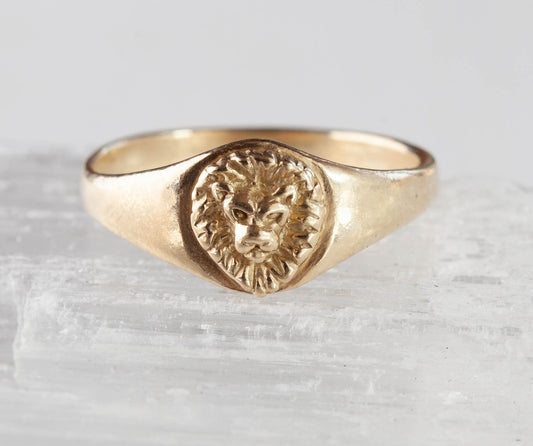 Lion Ring 10k