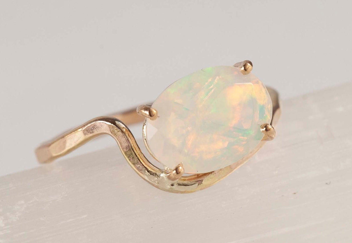 Opal Riku Ring