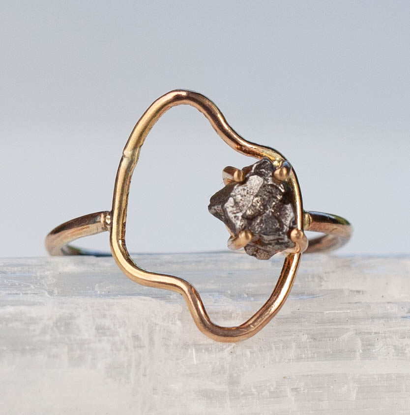 Meteorite Side Annalyn Ring