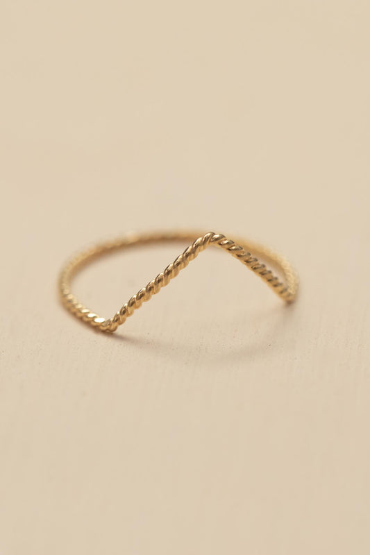 Chevron Ring (Twist)