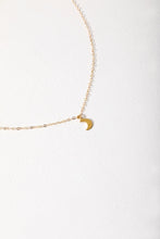 Load image into Gallery viewer, Crescent Moon Necklace
