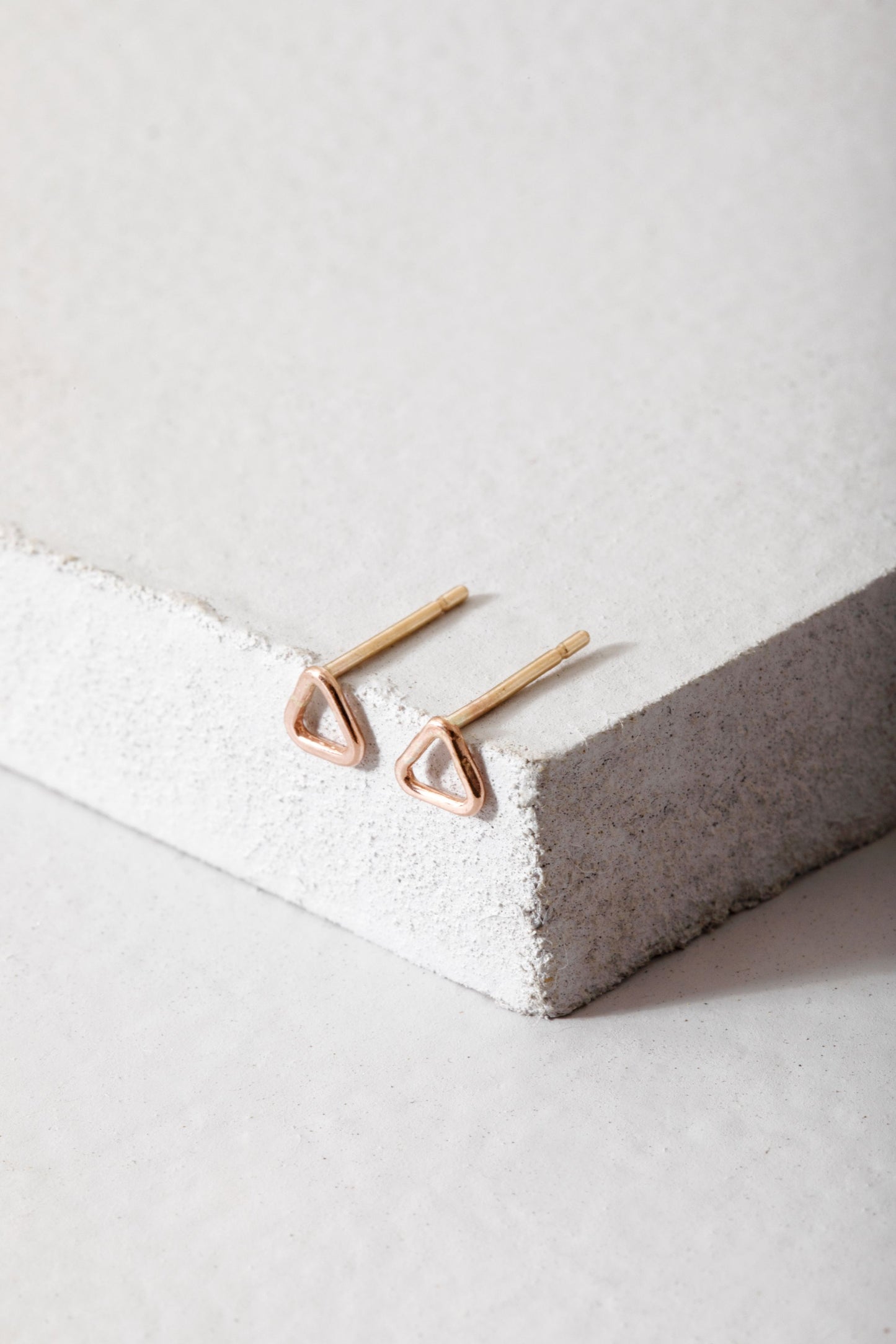 Triangle Hammered Small Studs